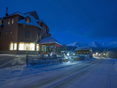 Ski Hotel